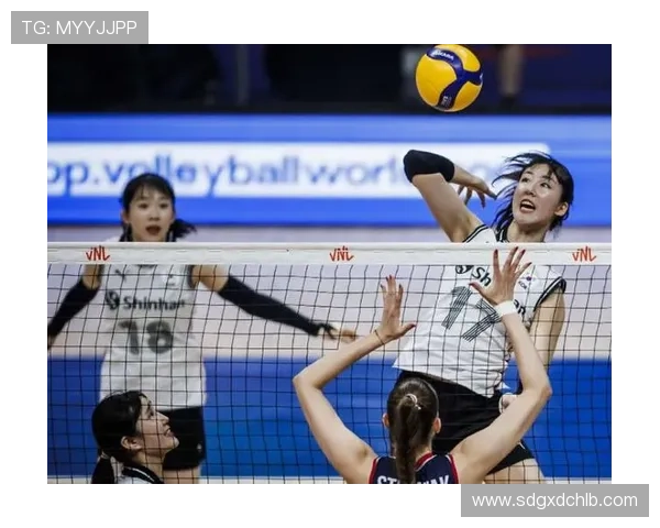 成都排球队以65分领跑邀请赛积分榜展现强劲实力